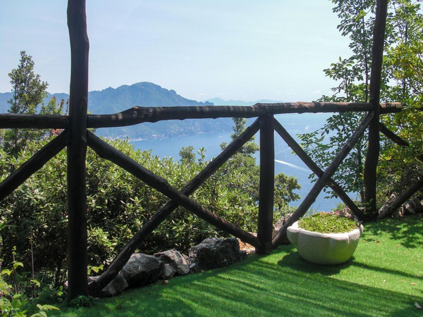 La Casetta Nel Bosco, Amalfi Zewnętrze zdjęcie
