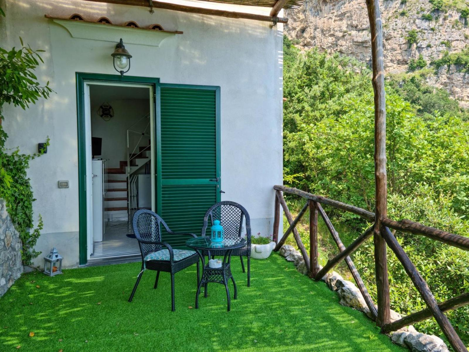 La Casetta Nel Bosco, Amalfi Zewnętrze zdjęcie